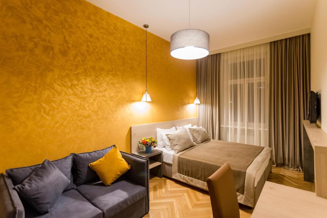 Luxury 3 Bedroom Apartment By Freedom Square City Center Tbilisi Zewnętrze zdjęcie