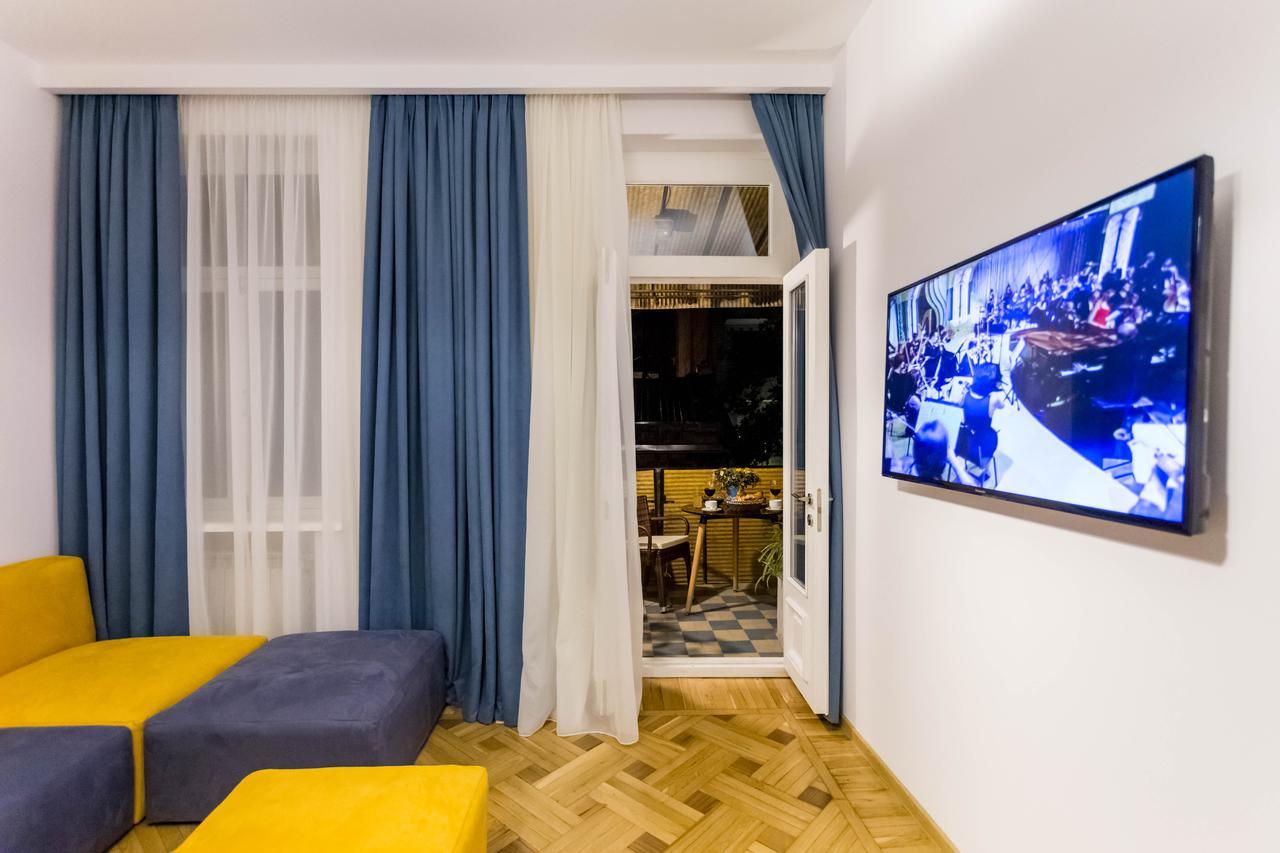 Luxury 3 Bedroom Apartment By Freedom Square City Center Tbilisi Zewnętrze zdjęcie