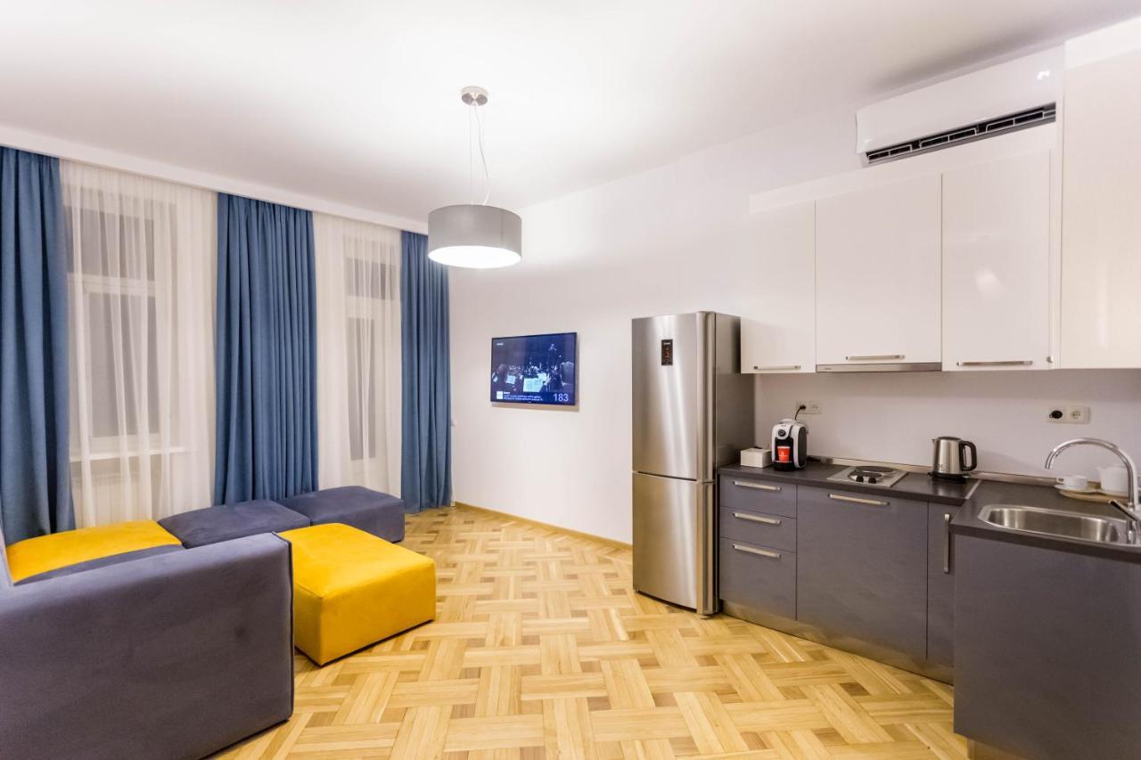 Luxury 3 Bedroom Apartment By Freedom Square City Center Tbilisi Zewnętrze zdjęcie